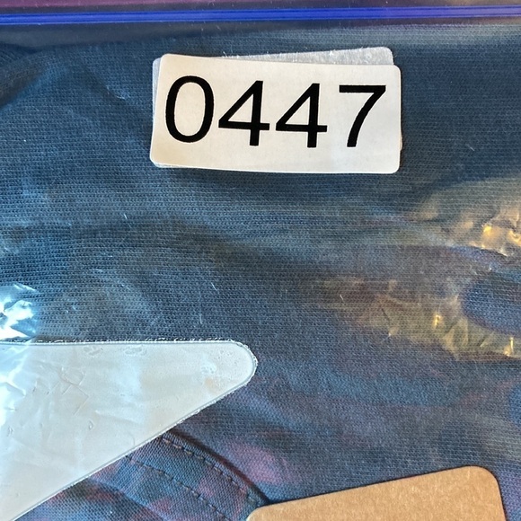 A.P.C. NWT Blue Crew Neck Pocket Tee Large Classic Minimalist Elevated Basic - Picture 13 of 14